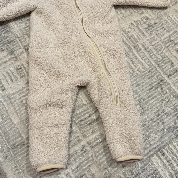 The North Face Beige Kids Footie - Picture 3 of 7